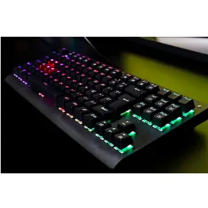 TECLADO REDRAGON K568RGB DARK AVENGER